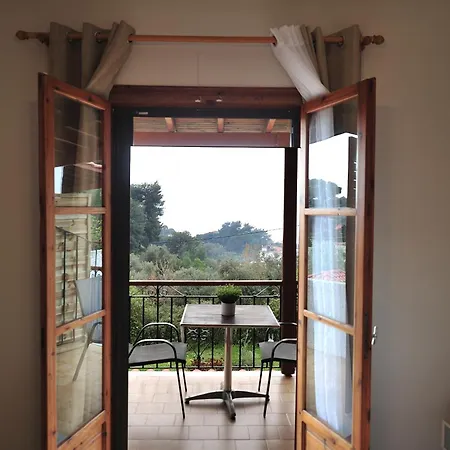 Vista Mare Skiathos Hotel 2*