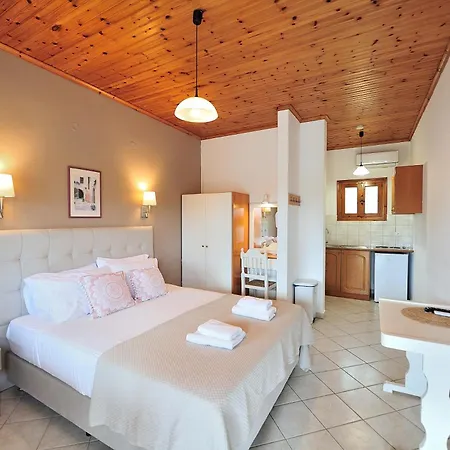 Vista Mare Skiathos Hotel 2*